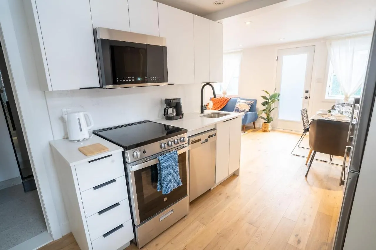 Tranquil 1Br Near Metro - Your Downtown Haven Montreal 0*,  Canada